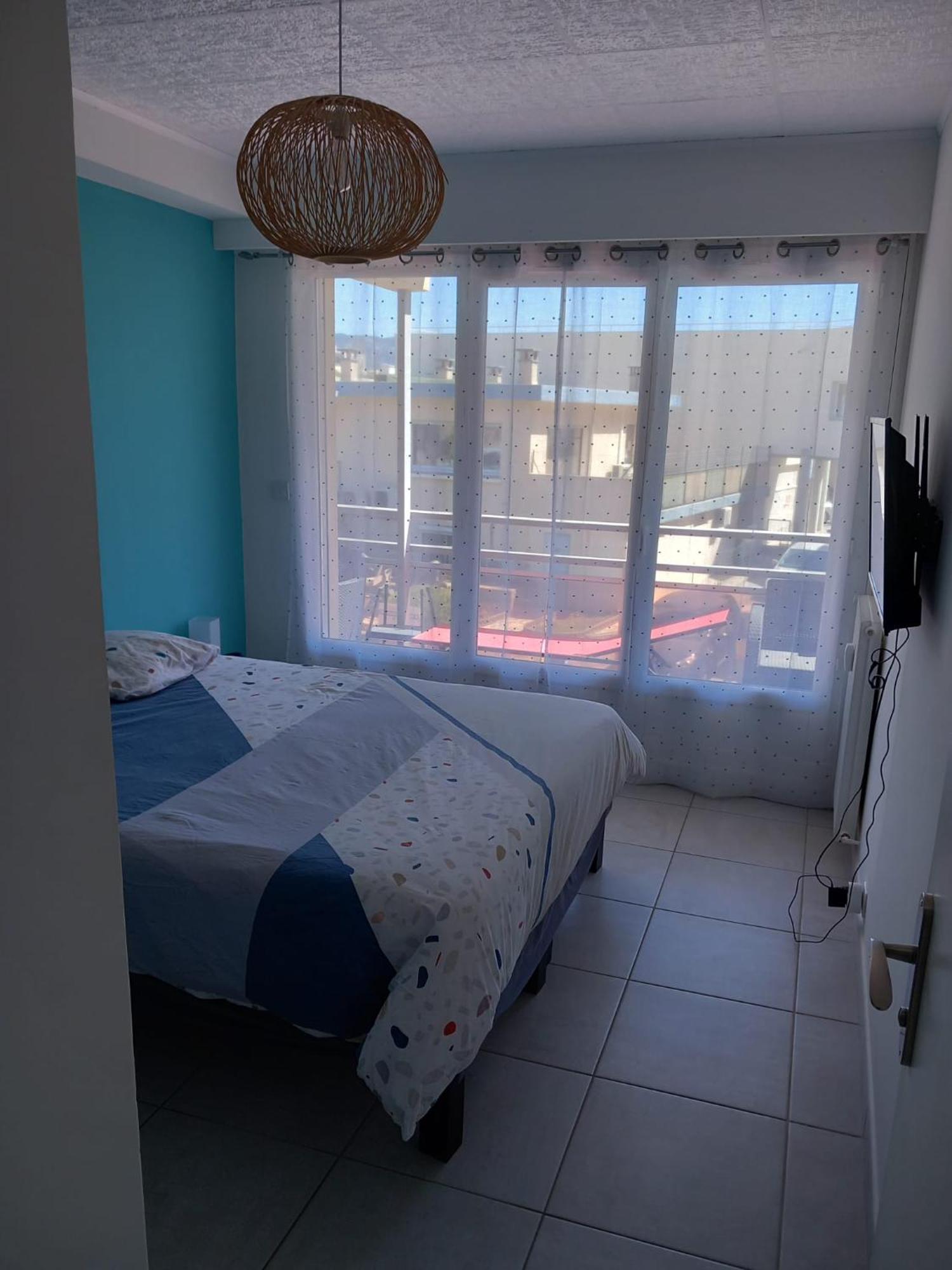 Appartement 1Er Etage, 66 M² Ла Сен-сюр-Мер Екстериор снимка
