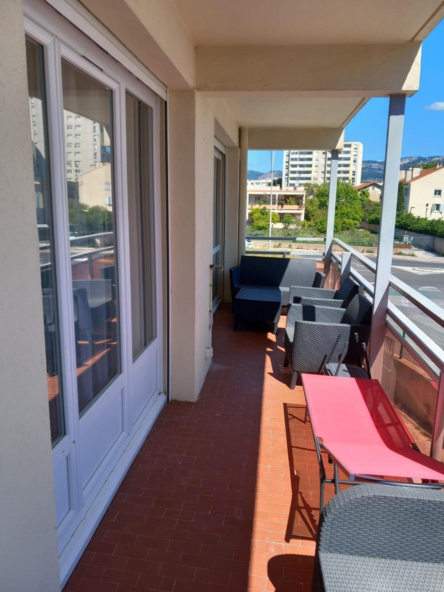 Appartement 1Er Etage, 66 M² Ла Сен-сюр-Мер Екстериор снимка